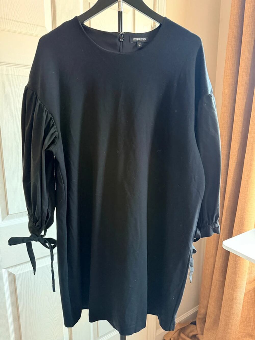 Express mixed media dress tie sleeve cotton blend euc black L 1896